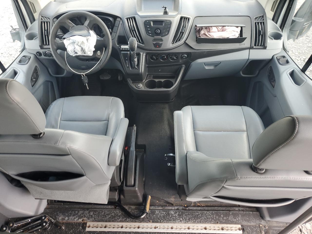Ford Transit T-150