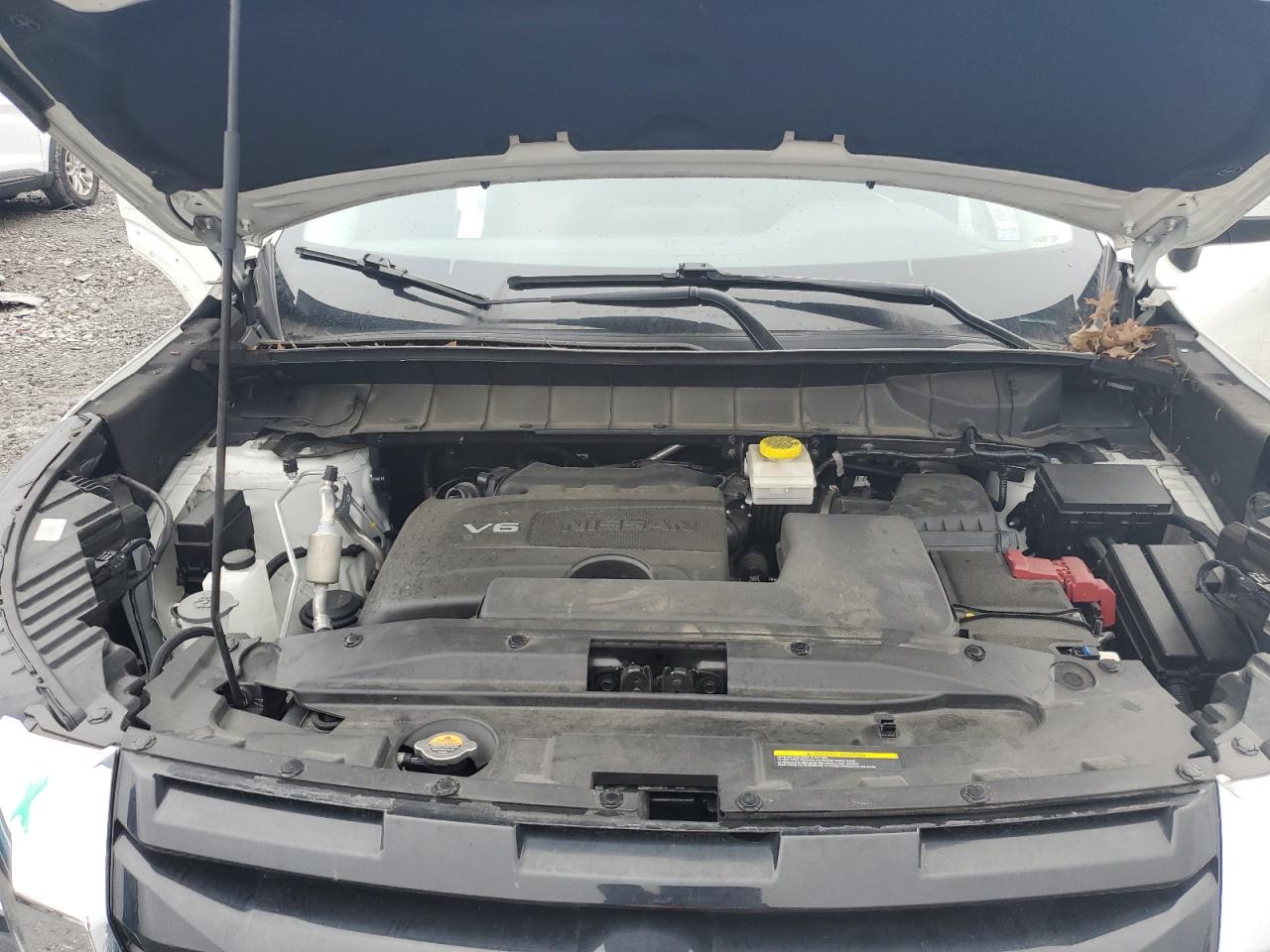 Nissan Pathfinder S