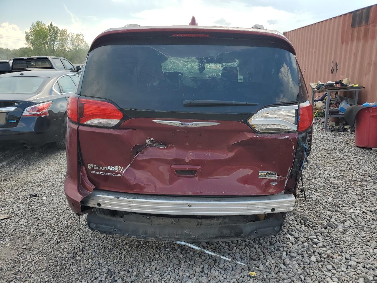Chrysler Pacifica Touring L