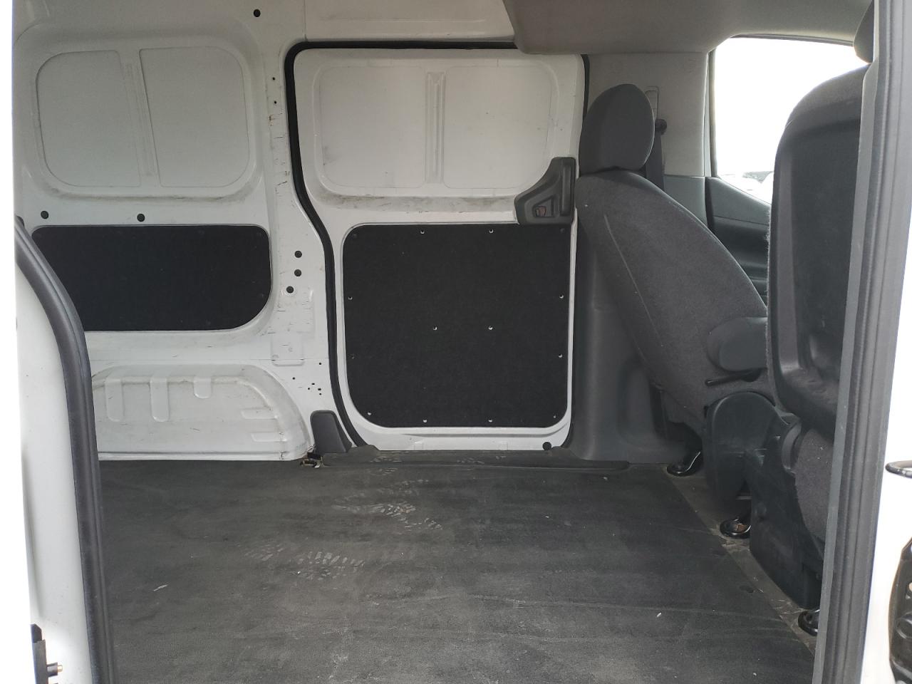 Nissan Nv 2.5s