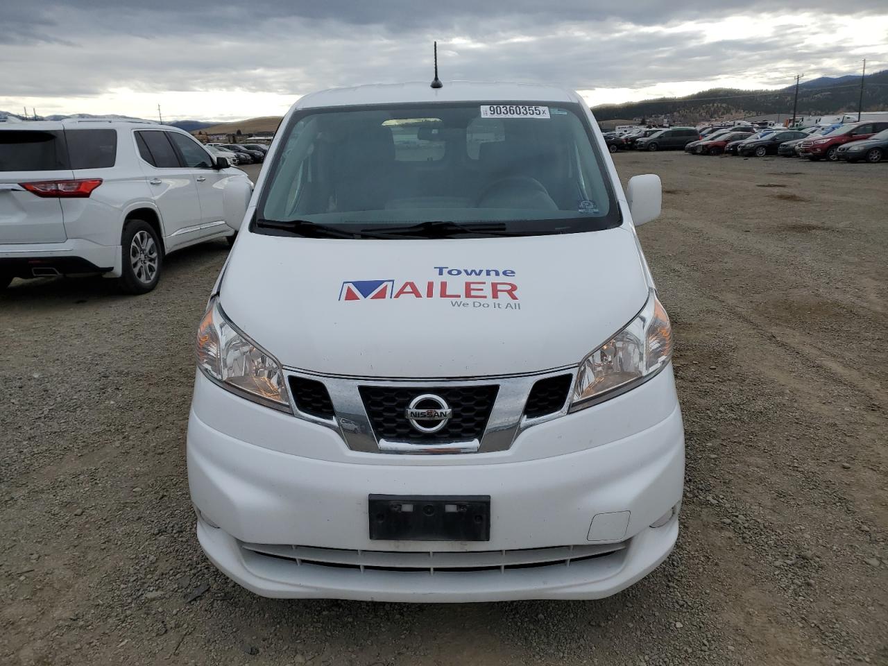 Nissan Nv 2.5s