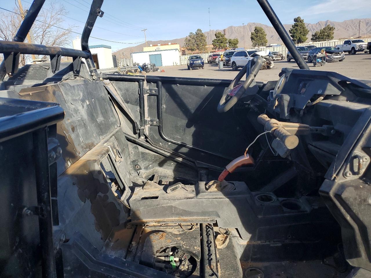 Polaris RZR