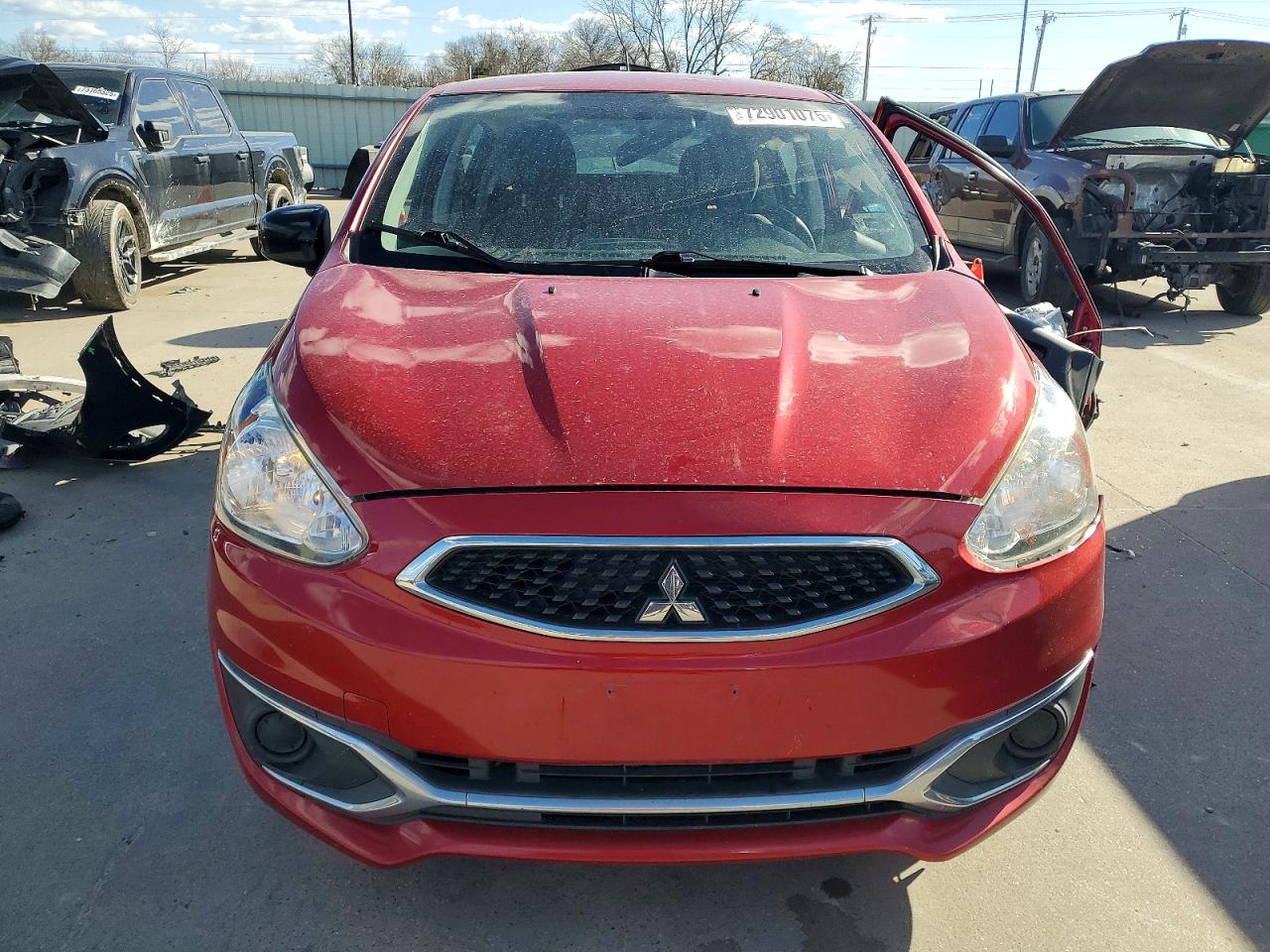 Mitsubishi Mirage Le