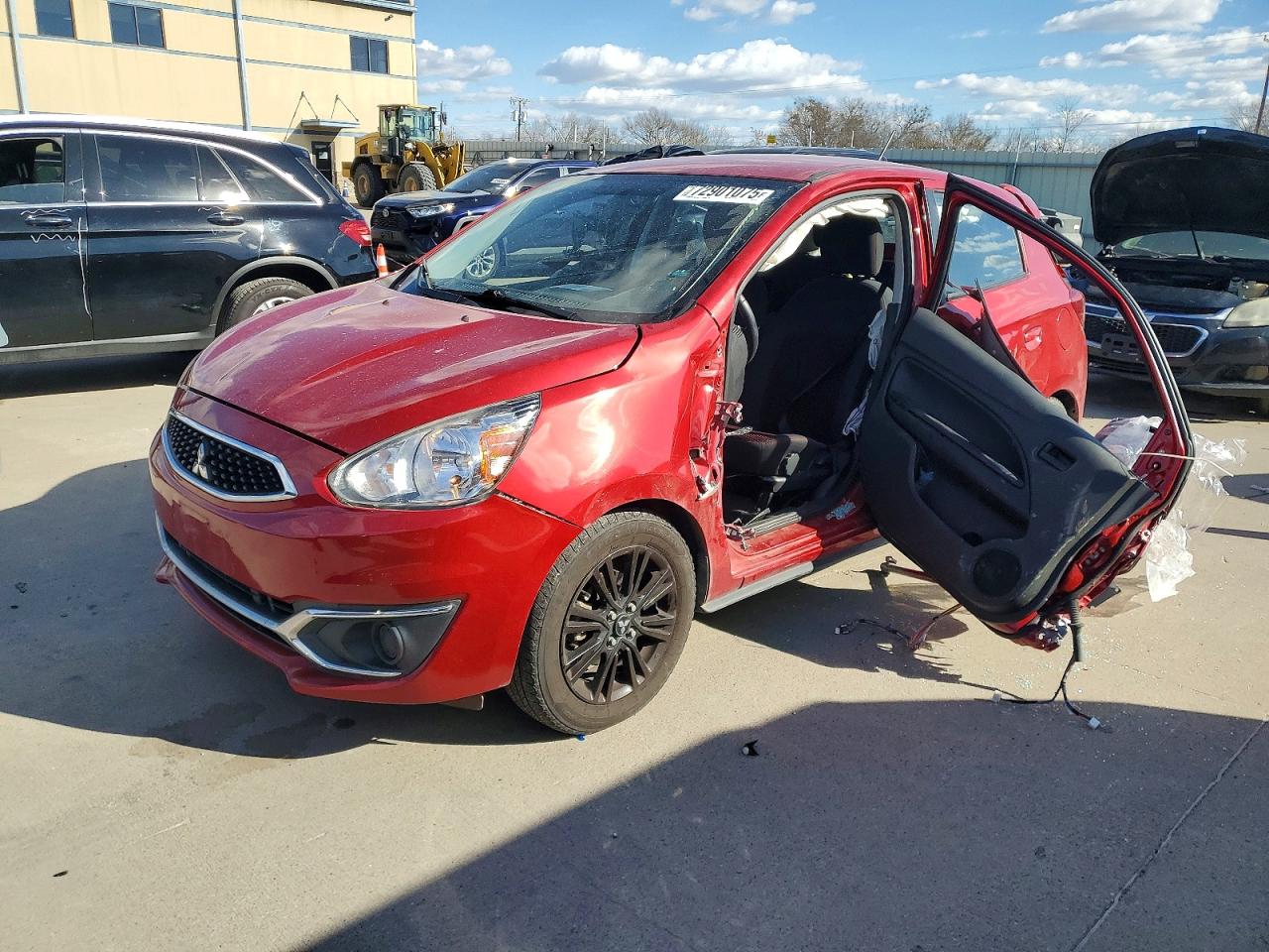 Salvage Mitsubishi Mirage Image