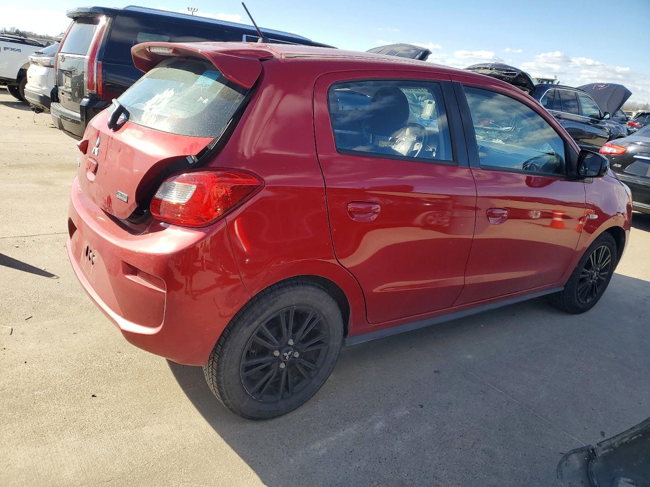 Mitsubishi Mirage Le