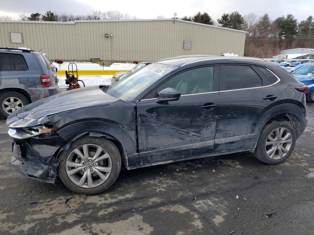 Salvage Mazda Cx Image