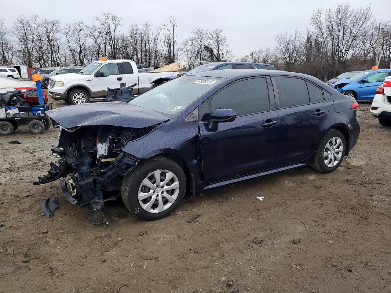 Salvage Toyota Corolla Image