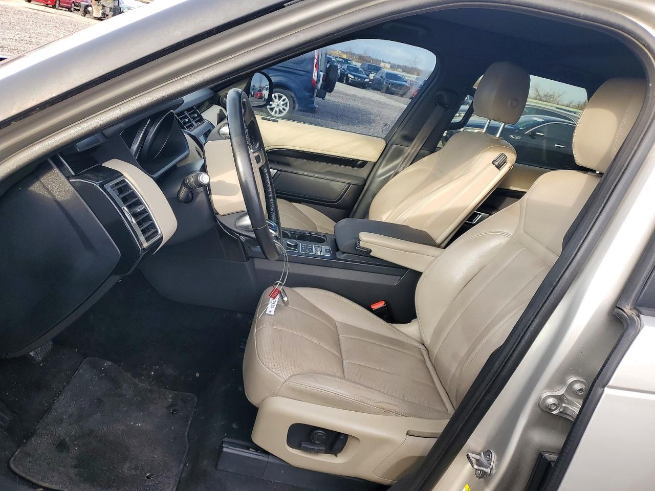 Land Rover Discovery Se