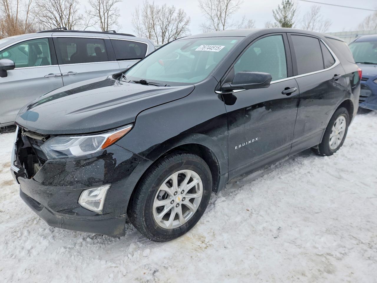 Salvage Chevrolet Equinox Image