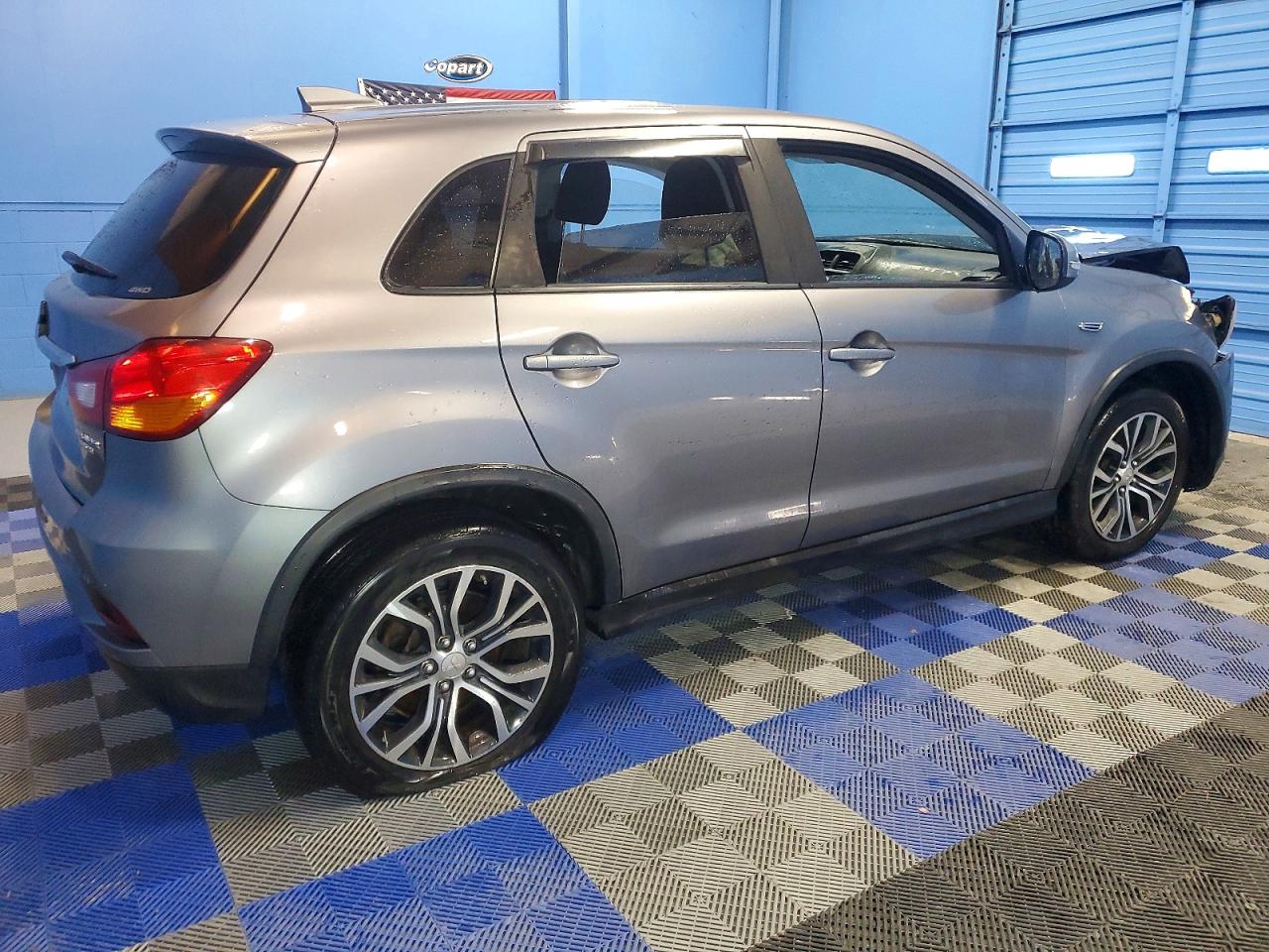 Mitsubishi Outlander Es