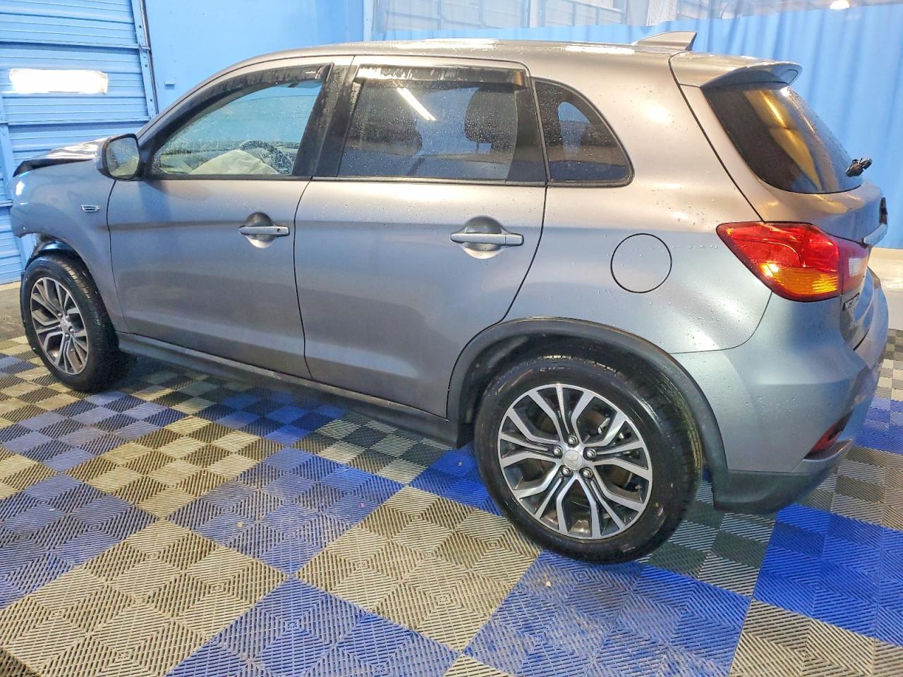 Mitsubishi Outlander Es