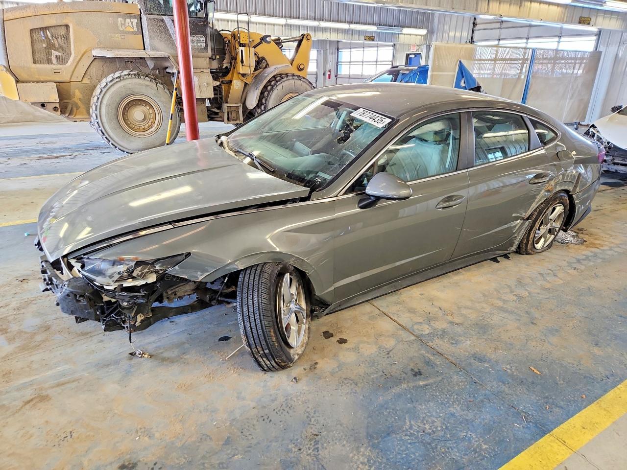 Salvage Hyundai SONATA Image