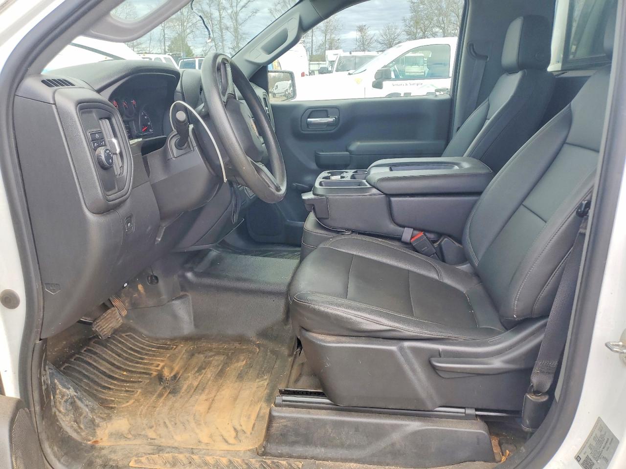 Chevrolet Silverado C1500