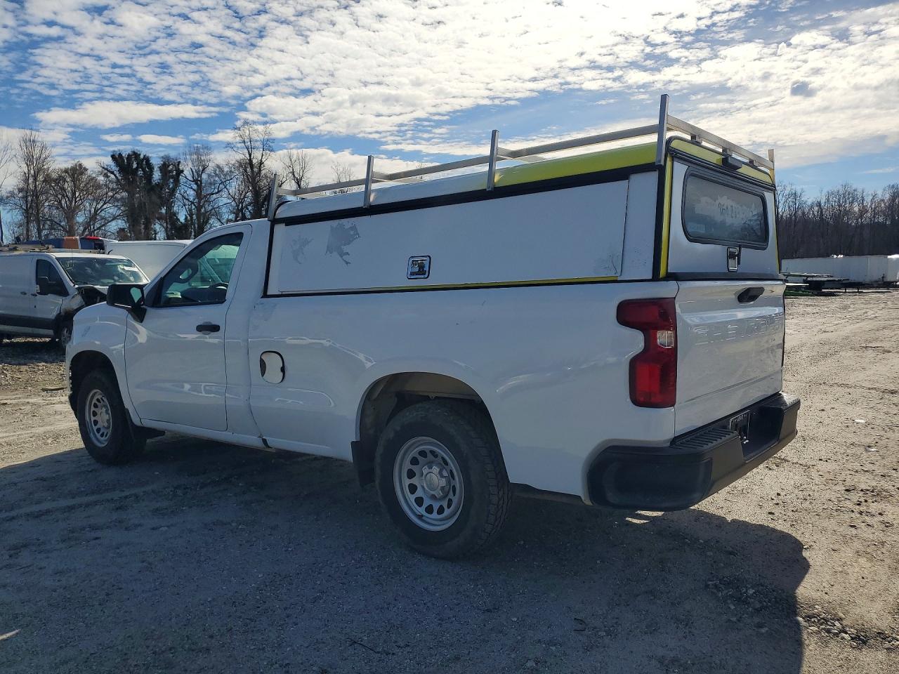 Chevrolet Silverado C1500