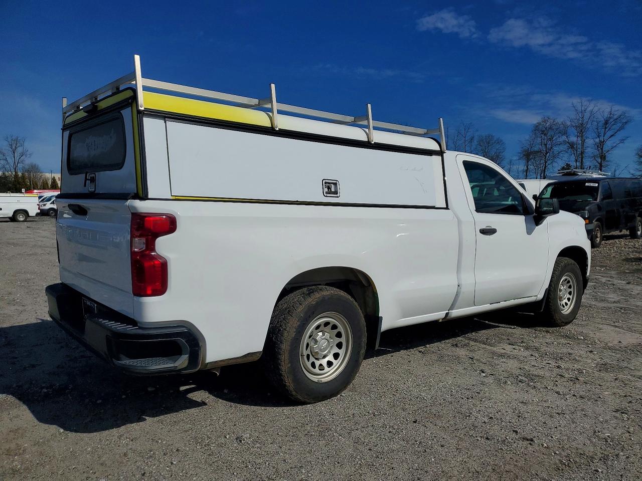 Chevrolet Silverado C1500