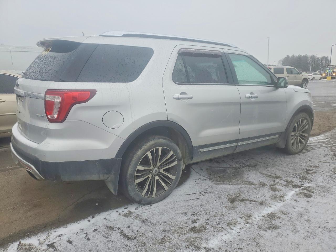 Ford Explorer Platinum