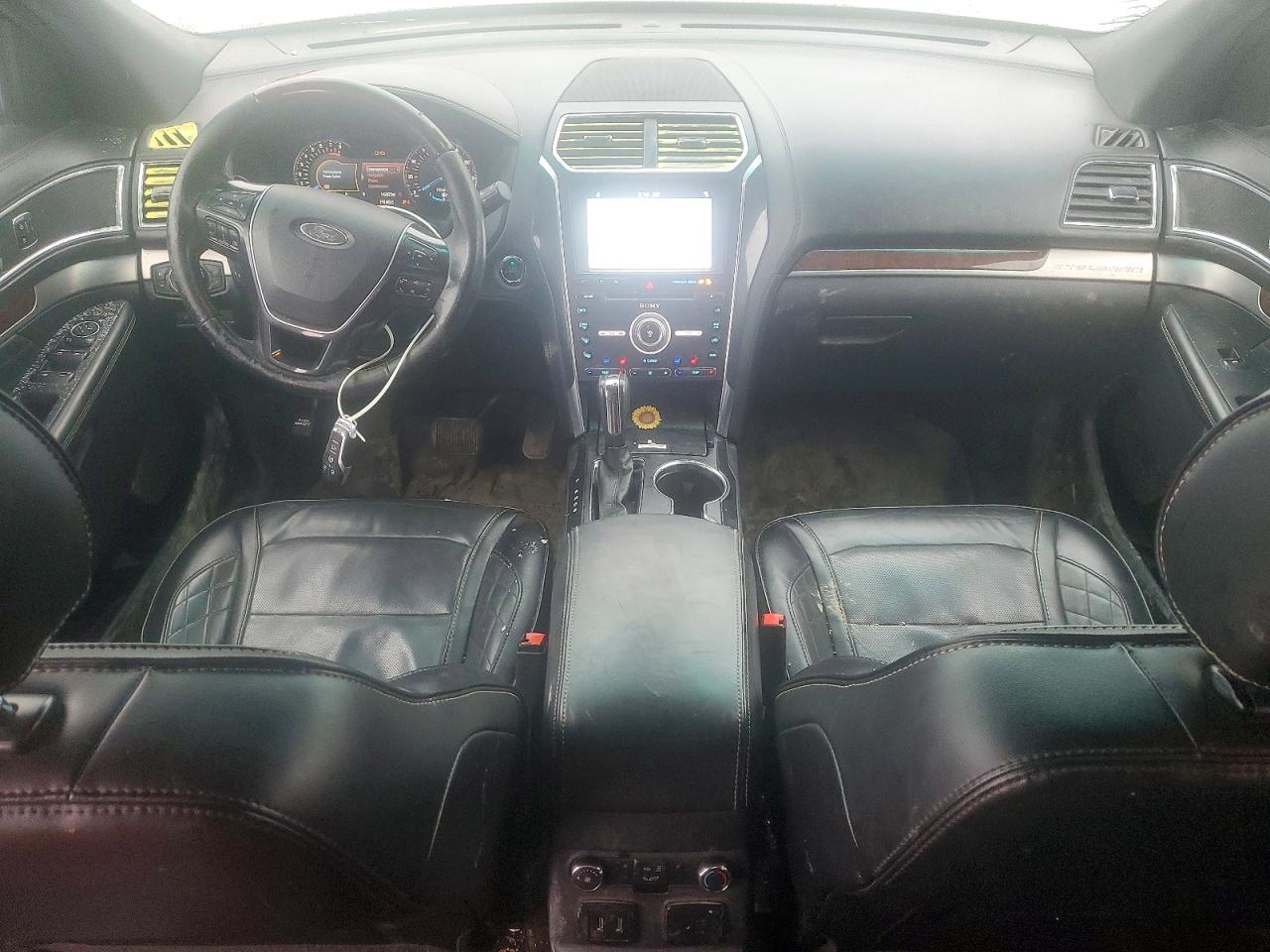 Ford Explorer Platinum
