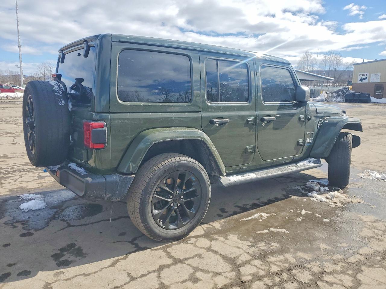 Jeep Wrangler Sahara 4xe