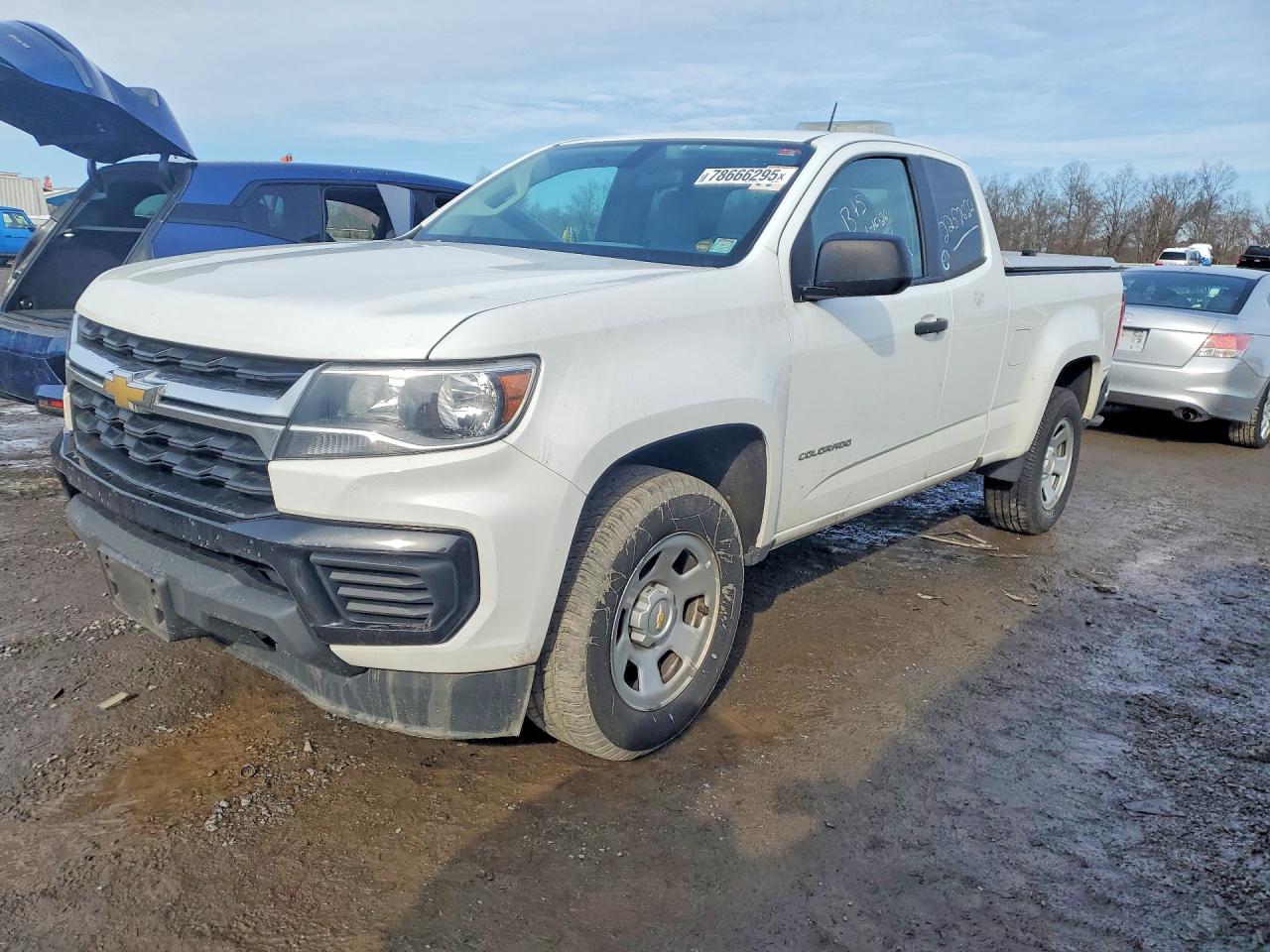 Salvage Chevrolet Colorado Image