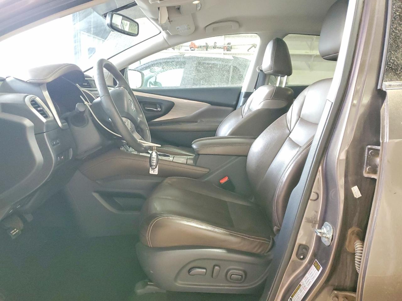 Nissan Murano S