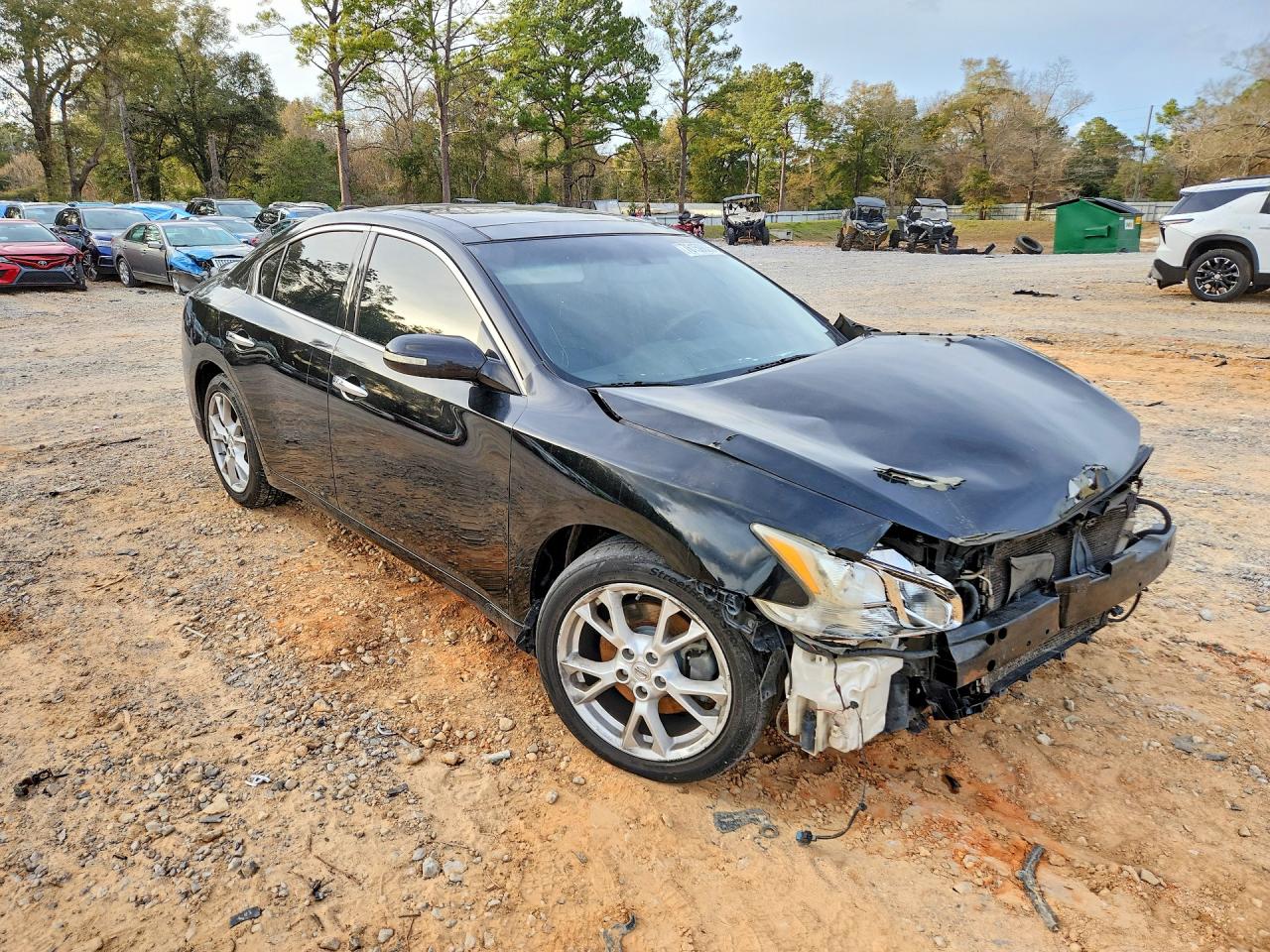 Nissan Maxima S