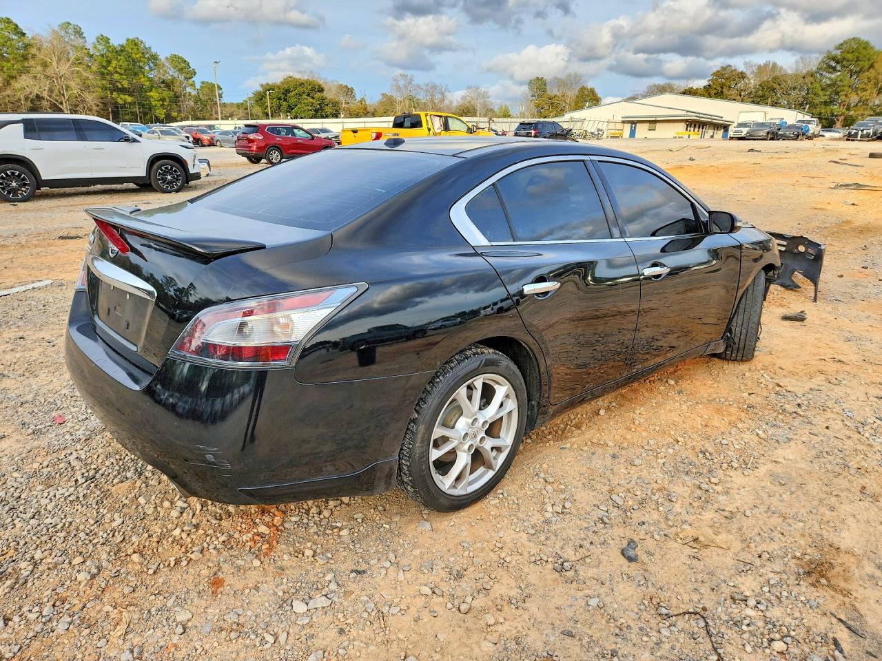 Nissan Maxima S