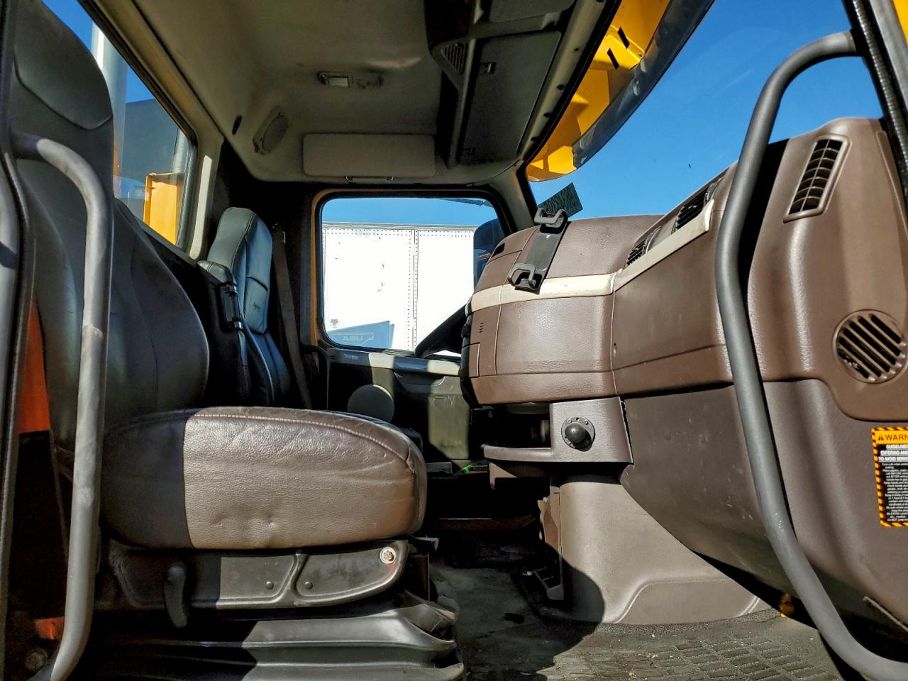 Volvo Vnl