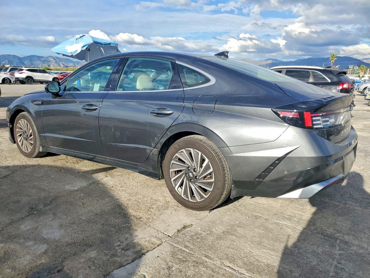 Hyundai SONATA Limited