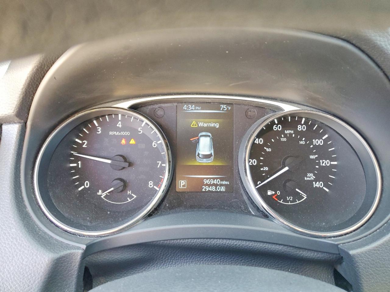 Nissan Rogue Sv