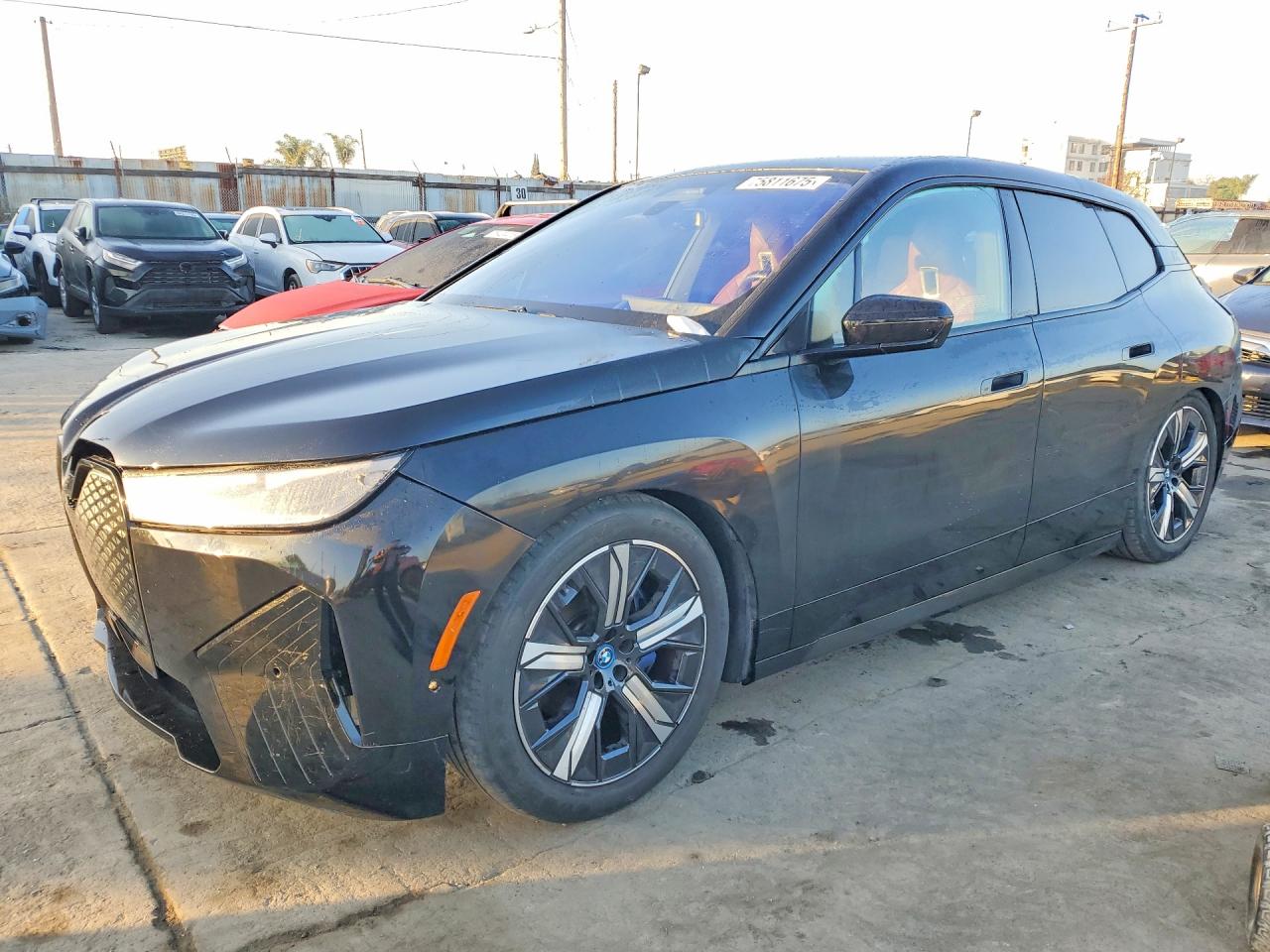 Salvage BMW Ix Xdrive5 Image