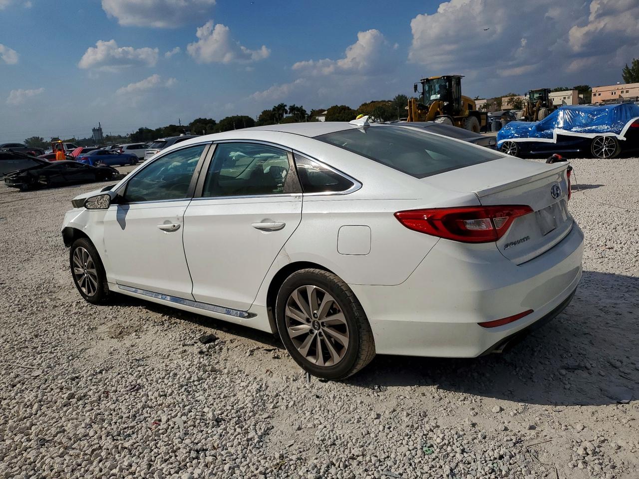 Hyundai SONATA Sport
