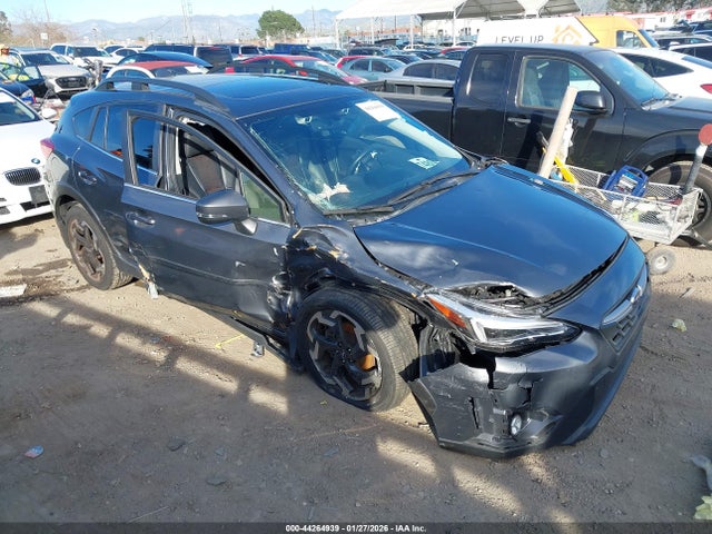 Salvage Subaru Crosstrek Image