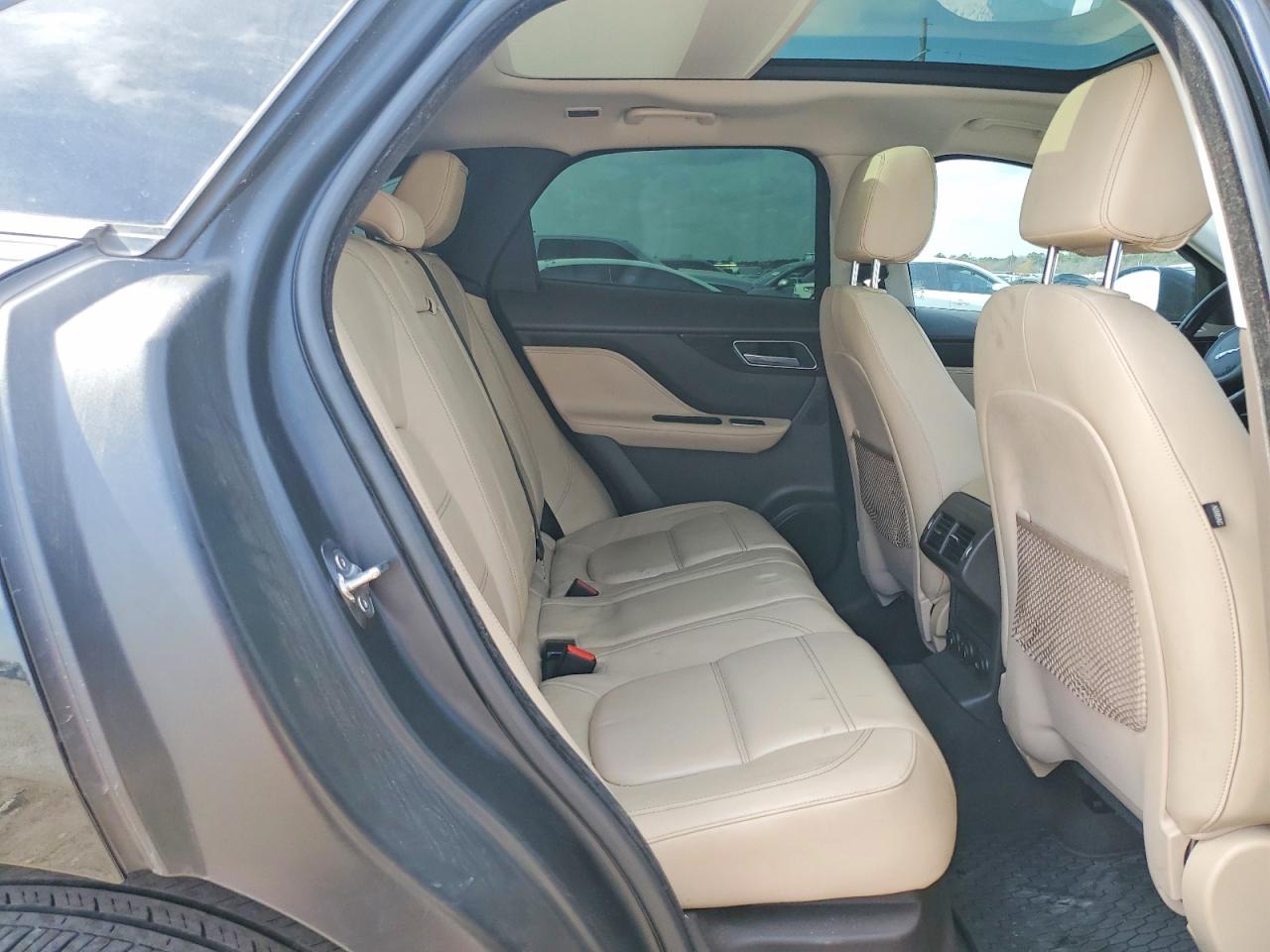 Jaguar F-PACE Prestige
