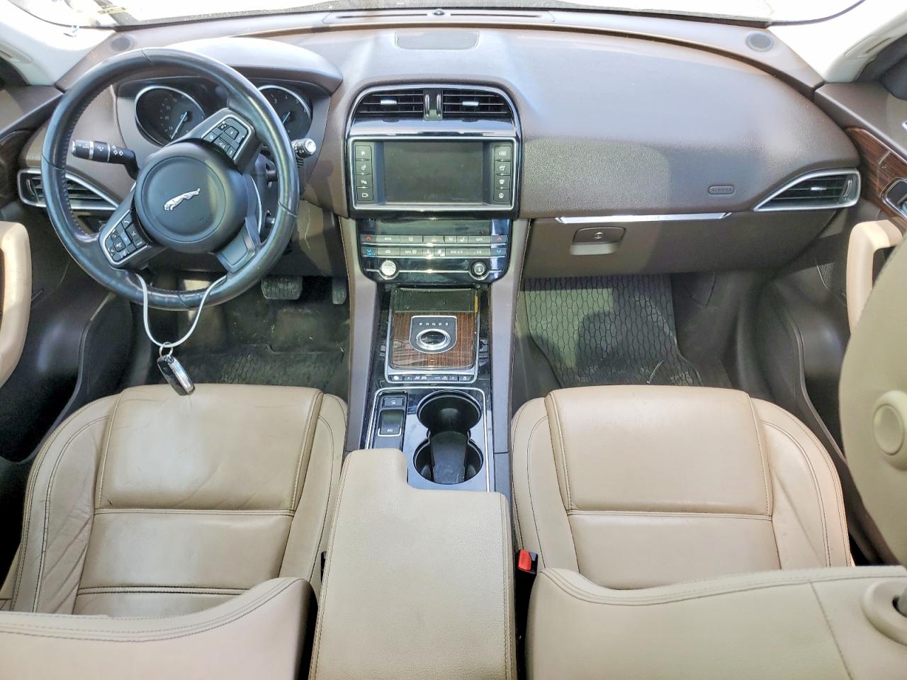 Jaguar F-PACE Prestige