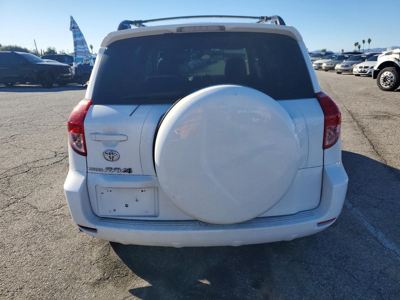 Toyota RAV4 Base