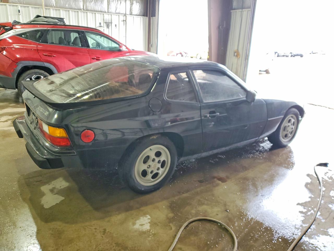 Porsche 924 S
