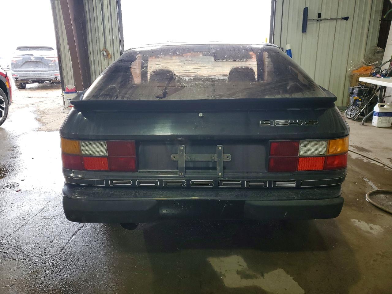 Porsche 924 S
