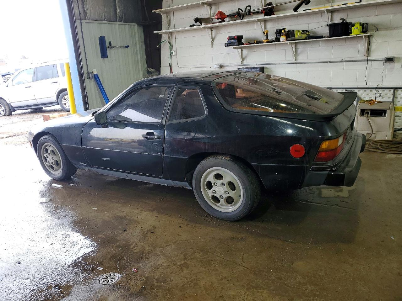 Porsche 924 S