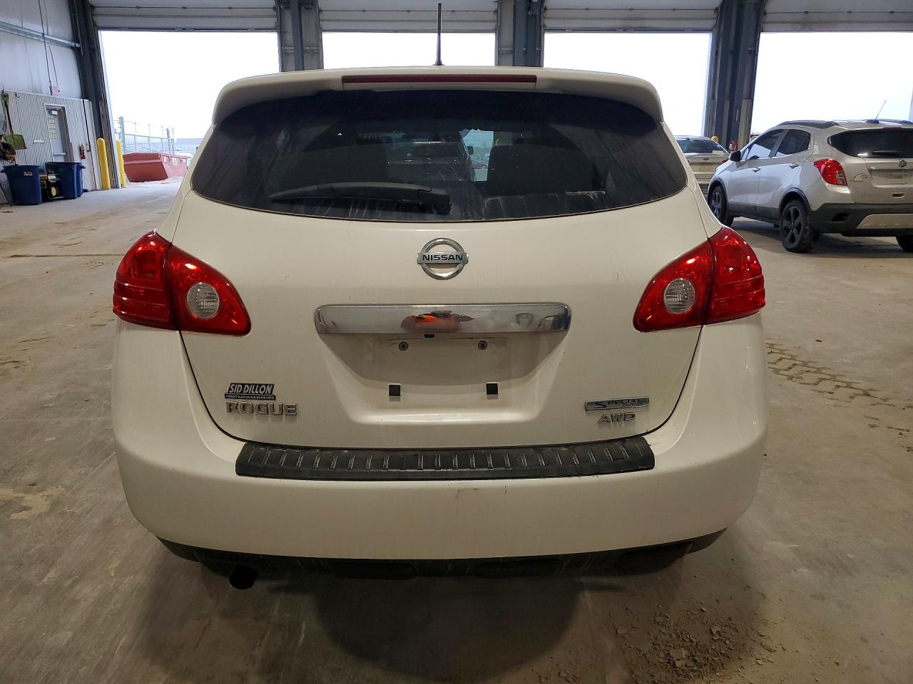 Nissan Rogue S