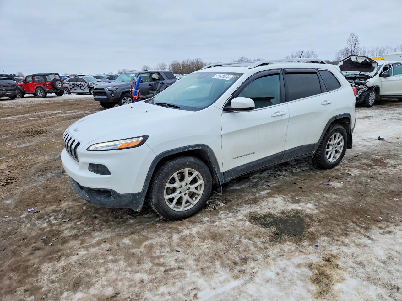Salvage Jeep Grand Cherokee Image