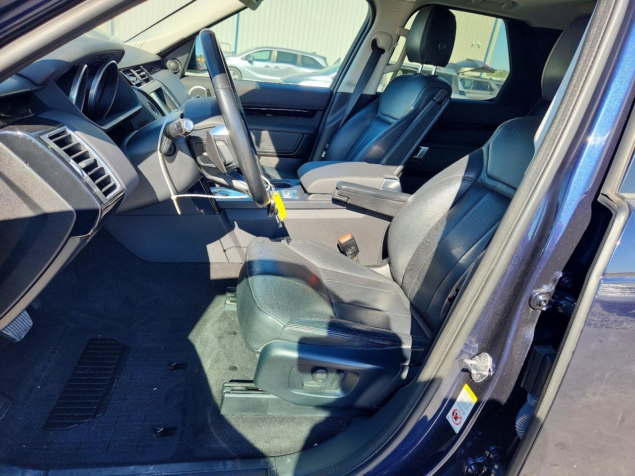 Land Rover Discovery Se