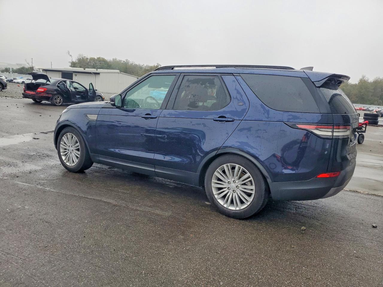 Land Rover Discovery Se