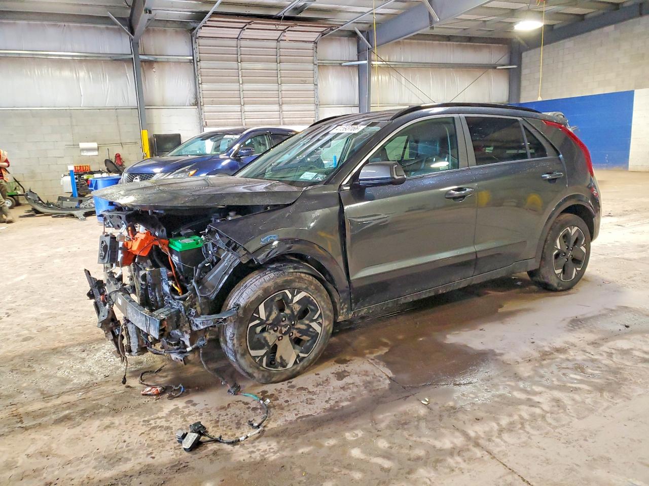Salvage Kia Niro Image