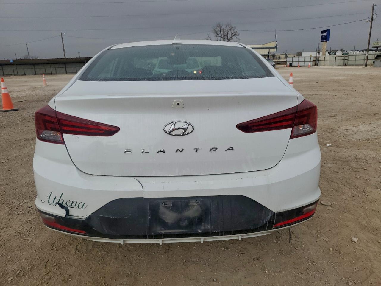 Hyundai ELANTRA Sel