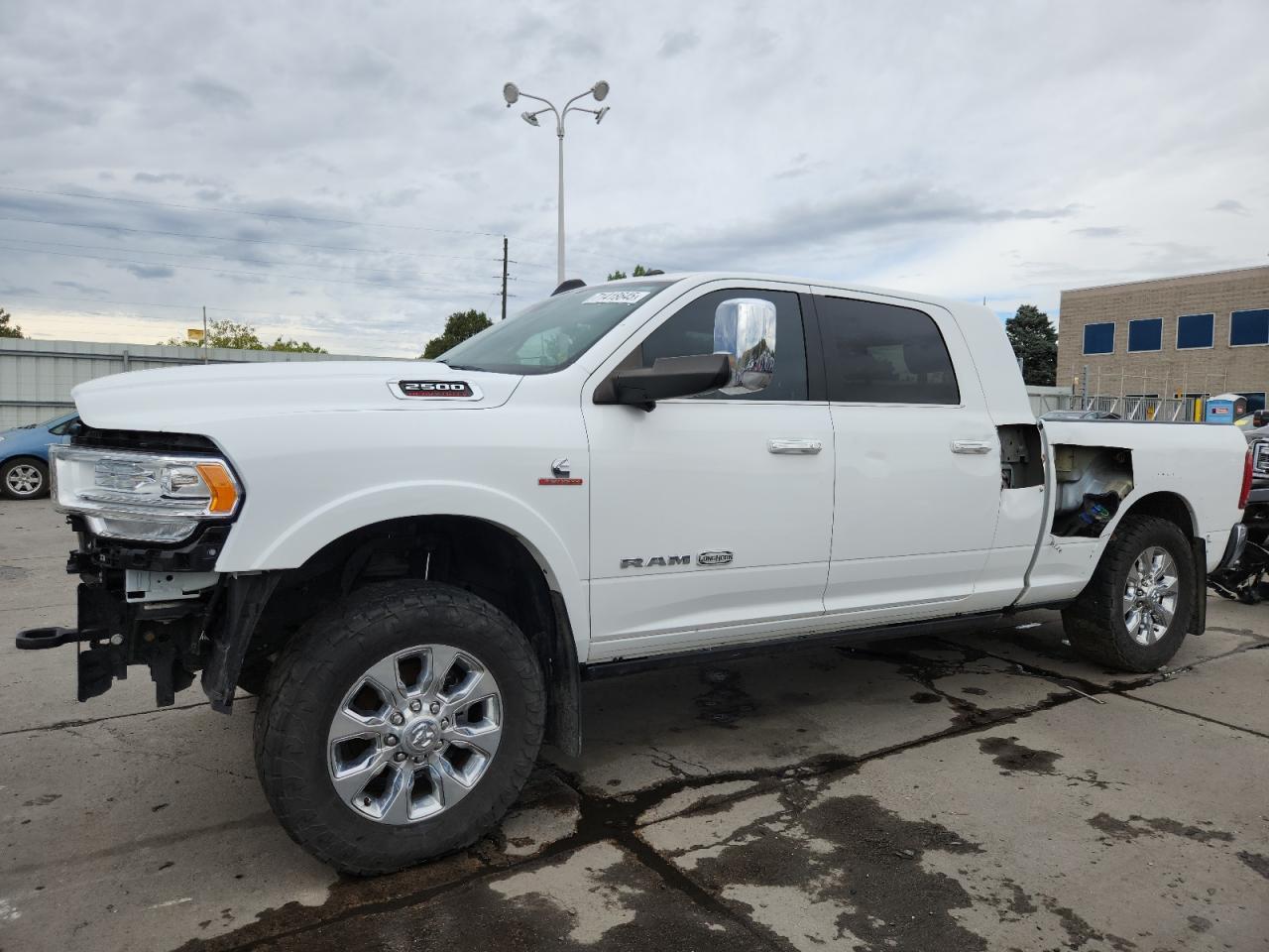 Salvage Ram 2500 Image