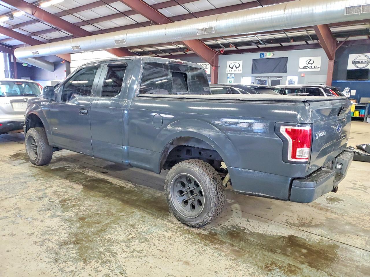 Ford F-150 Super Cab