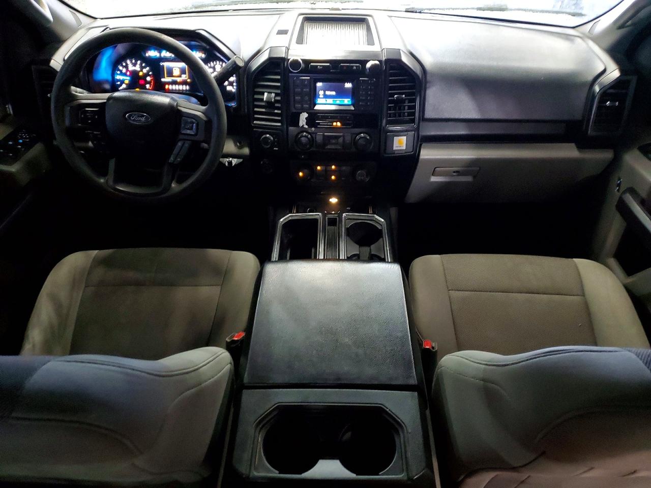 Ford F-150 Super Cab