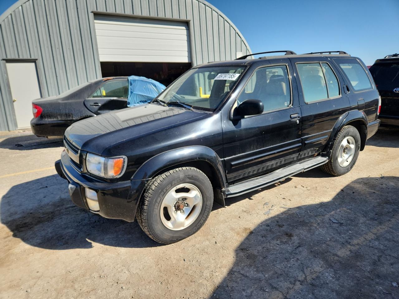 Salvage INFINITI Qx Image