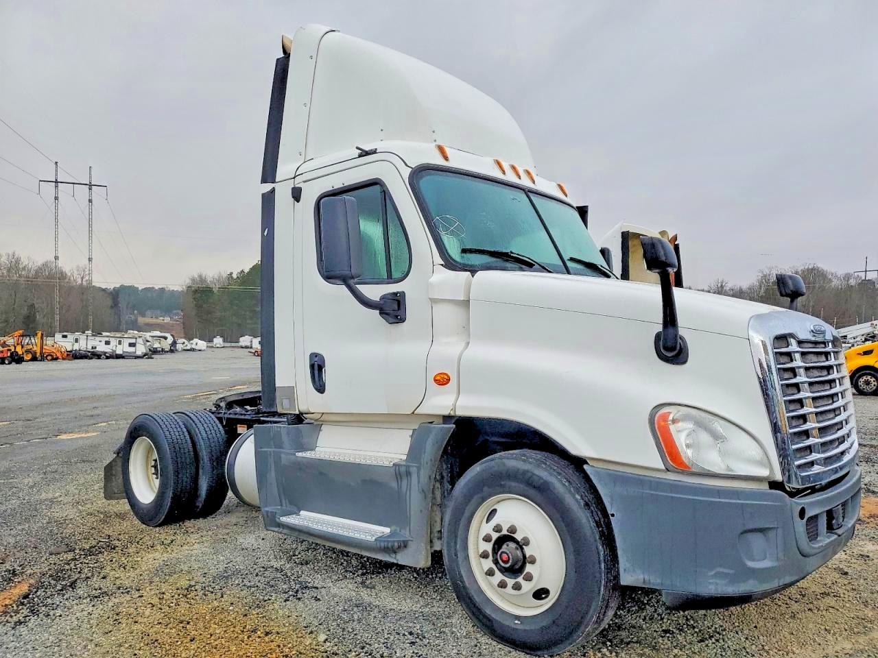 Freightliner Cascadia 1