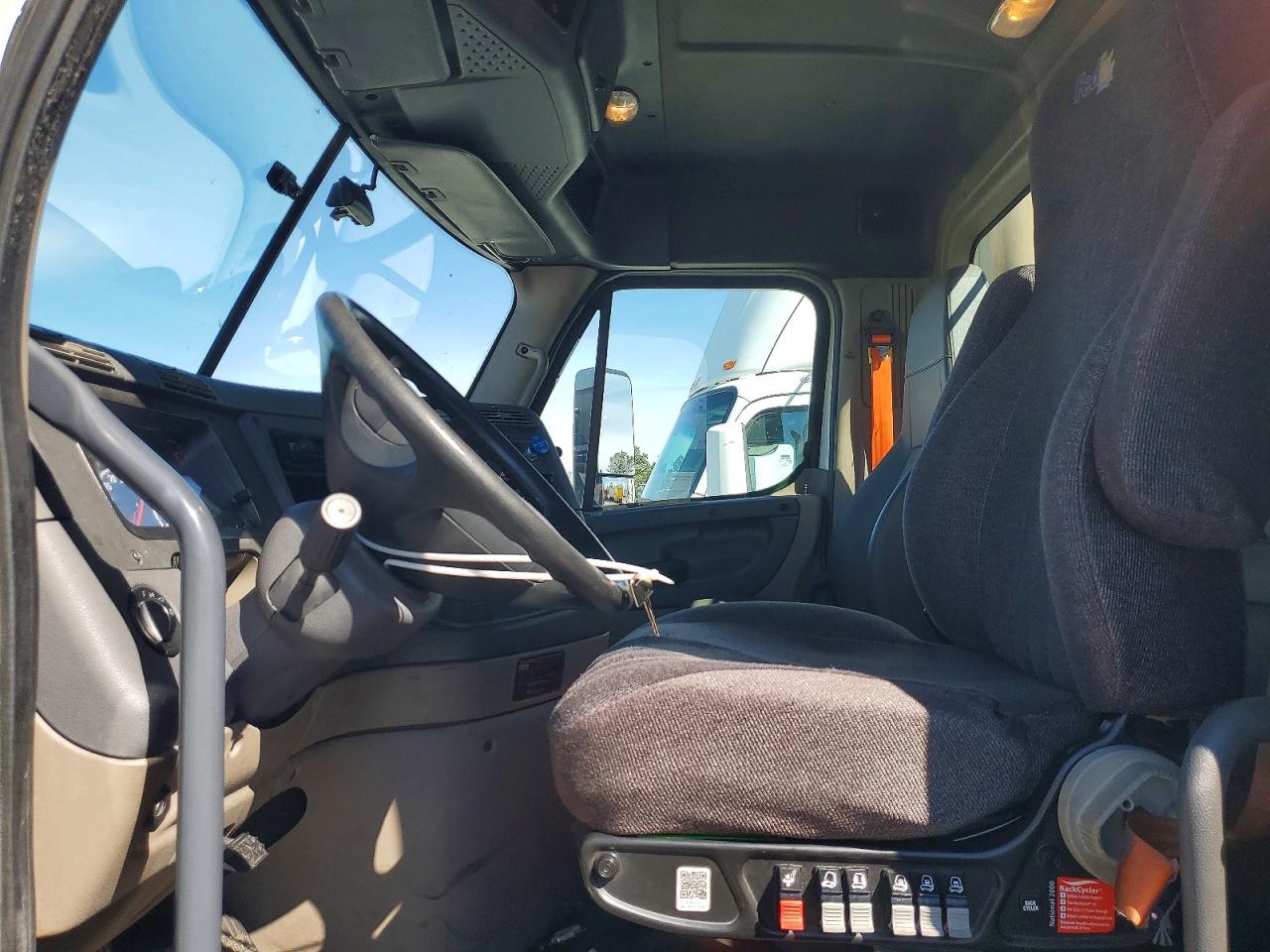 Freightliner Cascadia 1